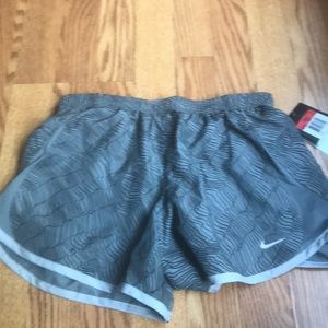 Girls nike shorts